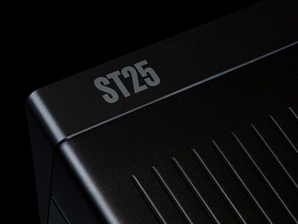 Arcam-ST25_04 ST25