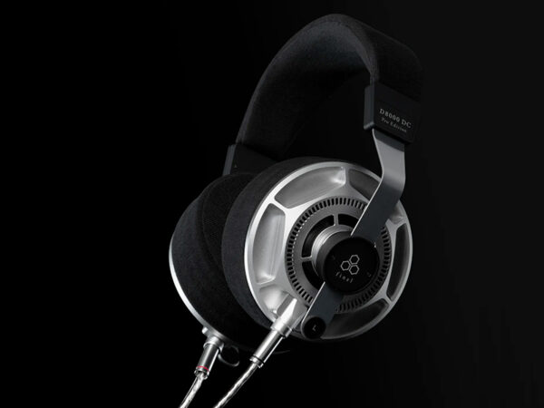 Final_Audio_D8000-DC-Pro_Edition_01 D8000 DC Pro Edition