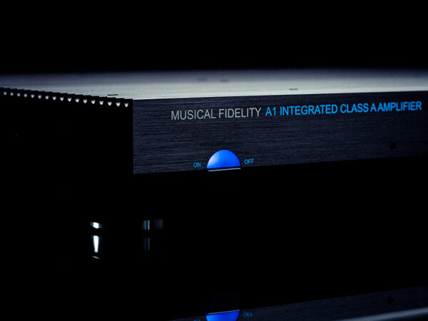Musical-Fidelity_A1_02 A1