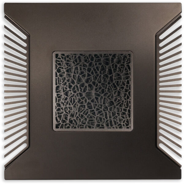 Cover per Nucleus Titan