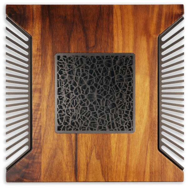 Cover per Nucleus Titan