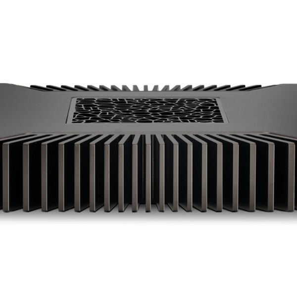 Roon-Nucleus-Titan_metal_02 Nucleus Titan