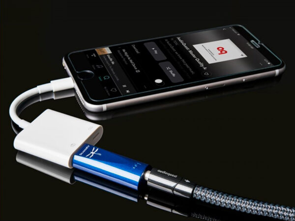 audioquest_dragonfly_cobalt_08 DragonFly Cobalt