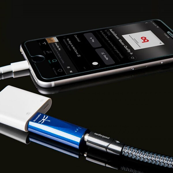 audioquest_dragonfly_cobalt_08 DragonFly Cobalt