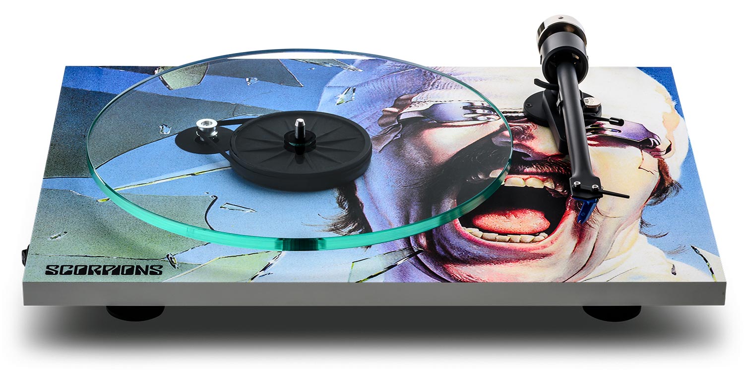 Pro-Ject Scorpions Turntable